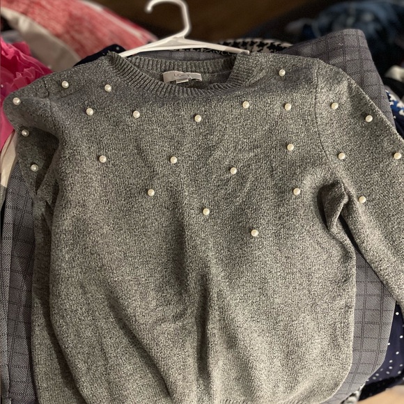 LOFT Outlet - Picture 2 of 4